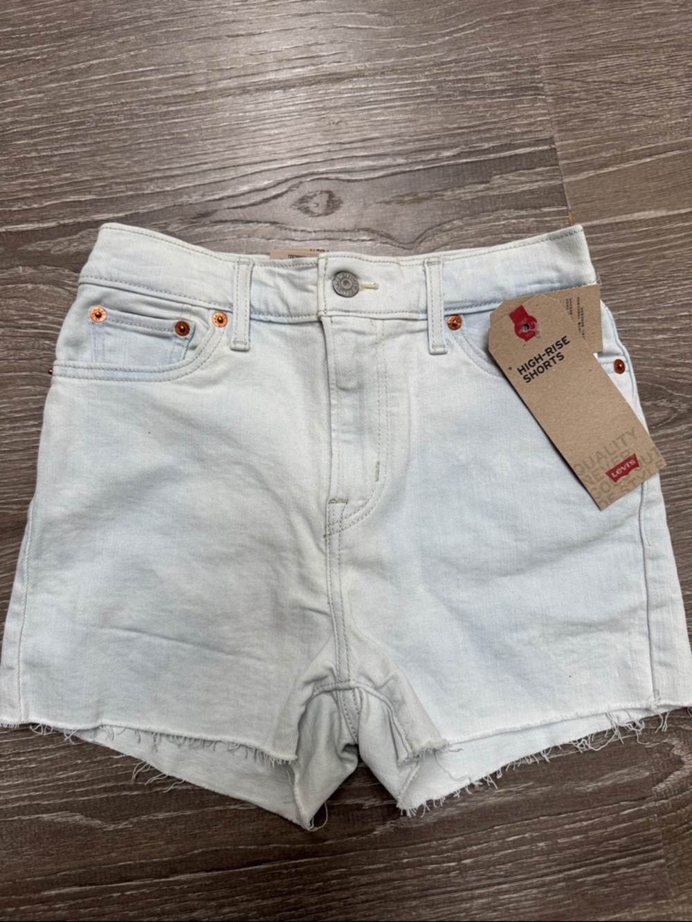 NEW Levi's Light White High-Rise Raw Hem Denim Shorts sz 26